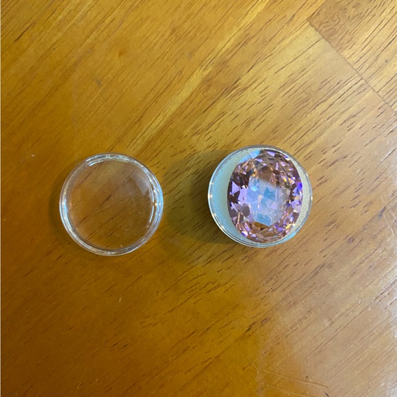 Giant Pink Cubic Zirconia - Picture 4 of 5